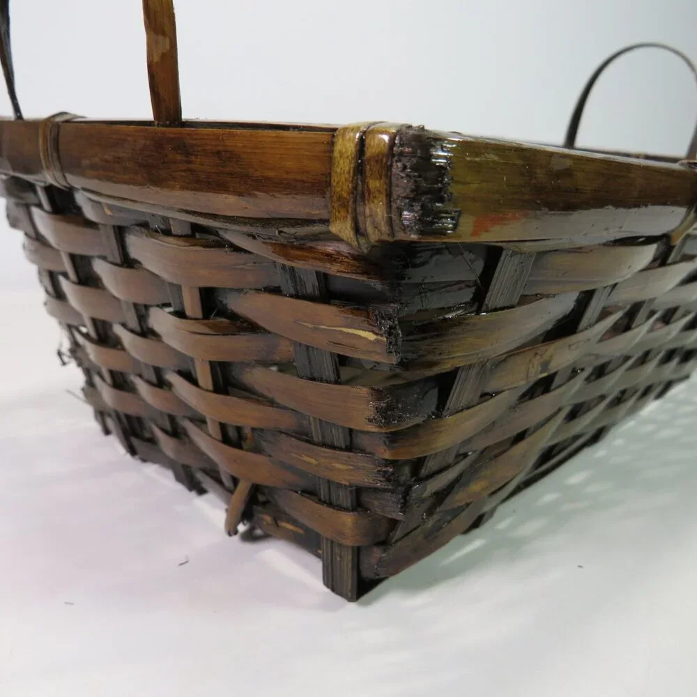Dark bent wood basket with high gloss 11x7